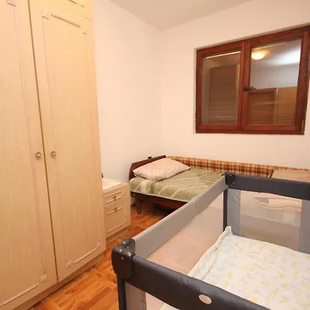 7904a Apartament *